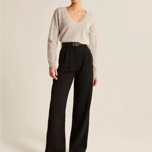 High-Waist Wide Leg Dress Pants in Black